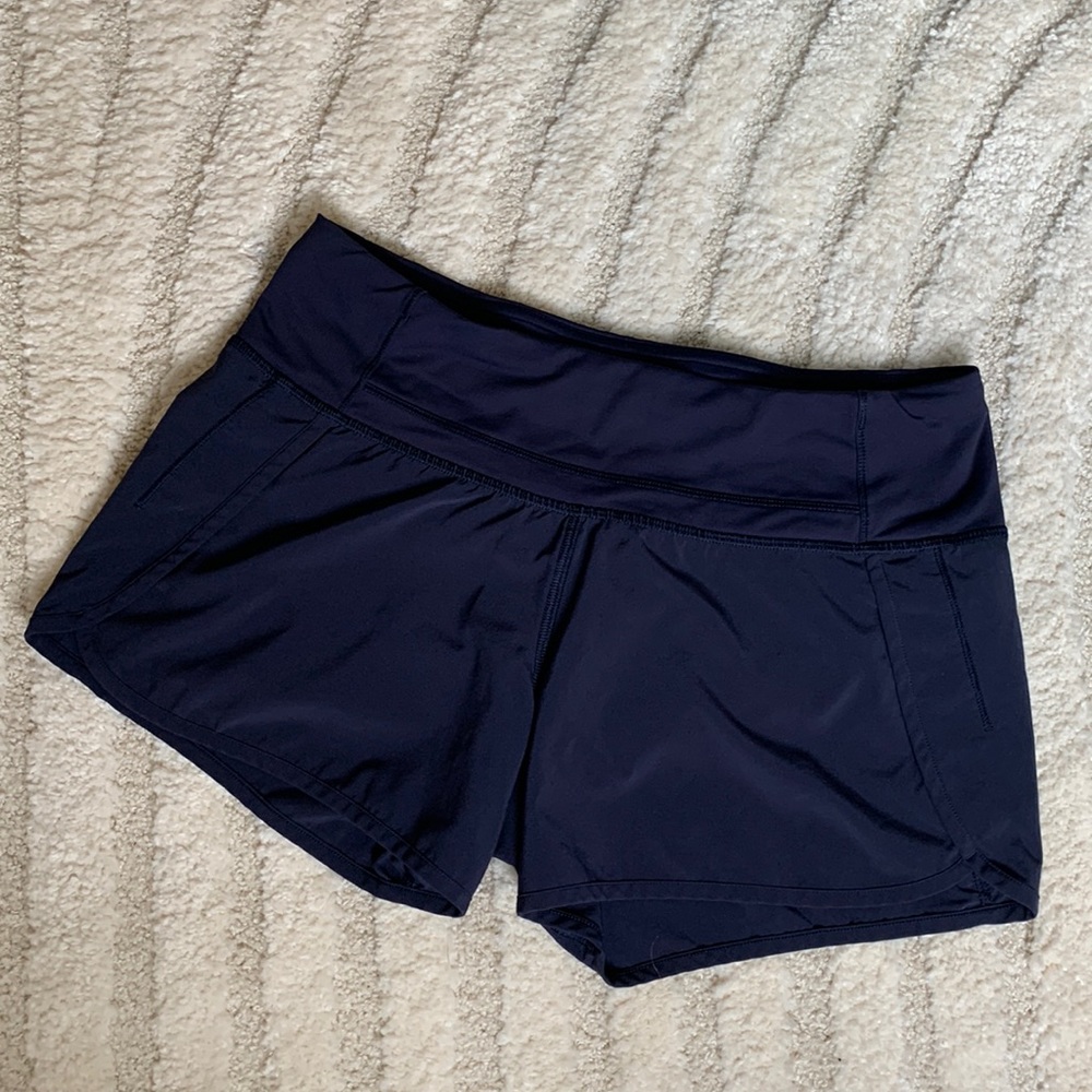 Lululemon Speed up Mid-Rise Lined Short 2.5”